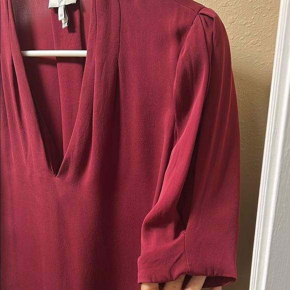 Joie Red 3/4 Relaxed Blouse - Picture 4 of 7